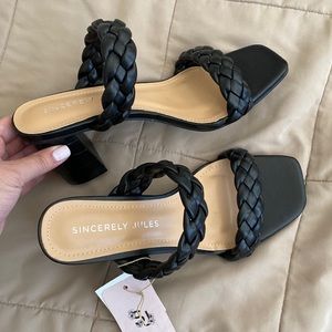 2.5inch black Sincerely Jules double braided heels (NWT)